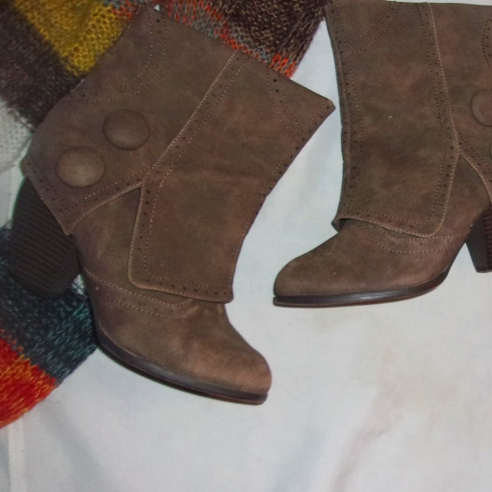size 71/2   brown tan ankle  boots shoes womens winter fall seven half 71/2